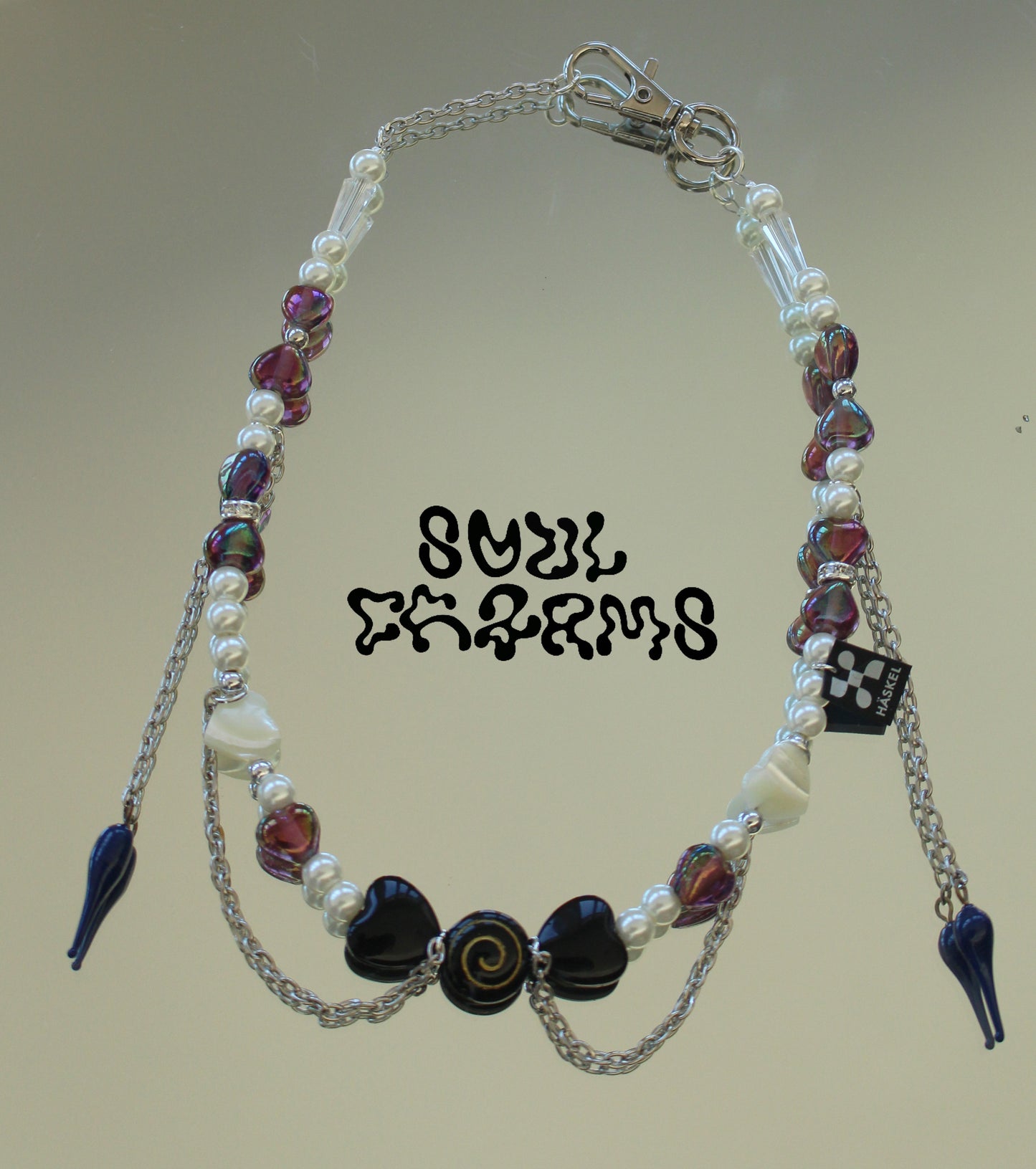 BLACK LOVE NECKLACE