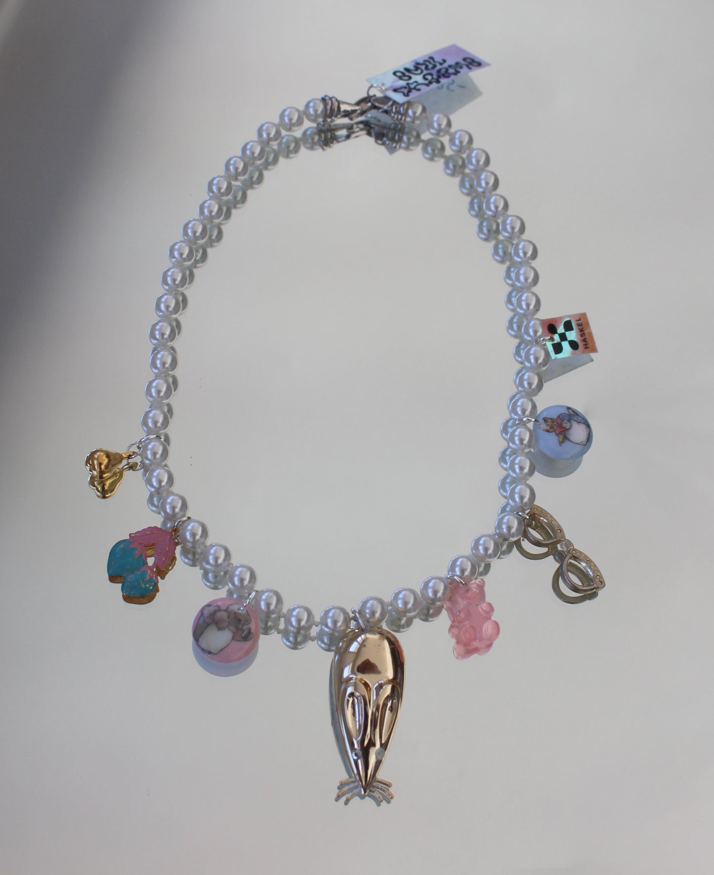 A AB AMAUS NECKLACE