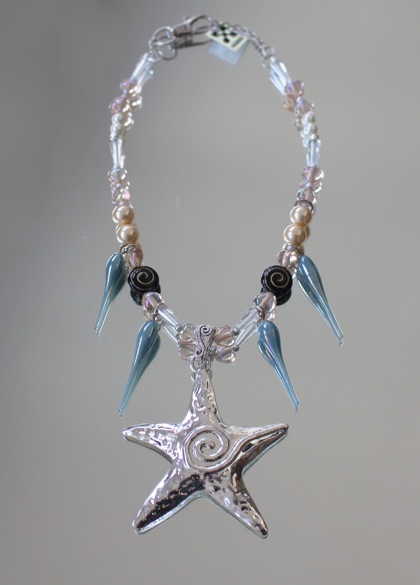 BABY GREY STAR NECKLACE