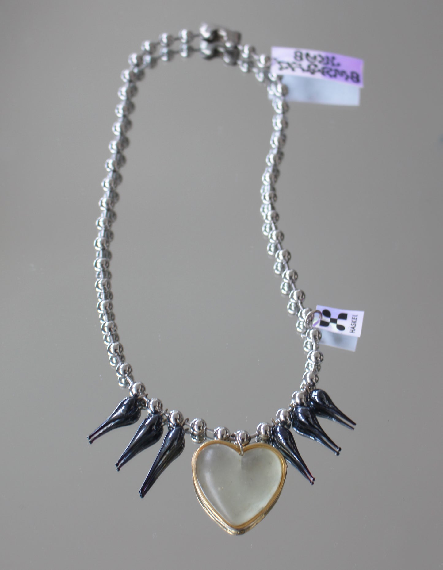 A AB ALOVE CHAIN
