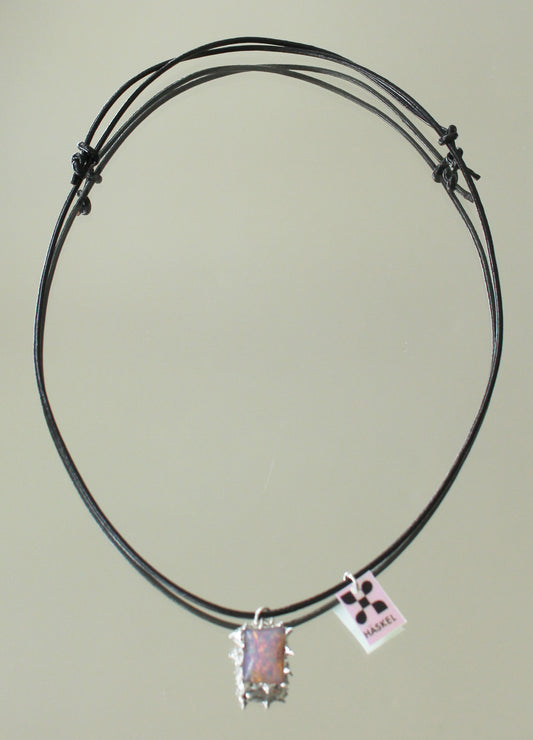 A ACHKER 3 CHOKER