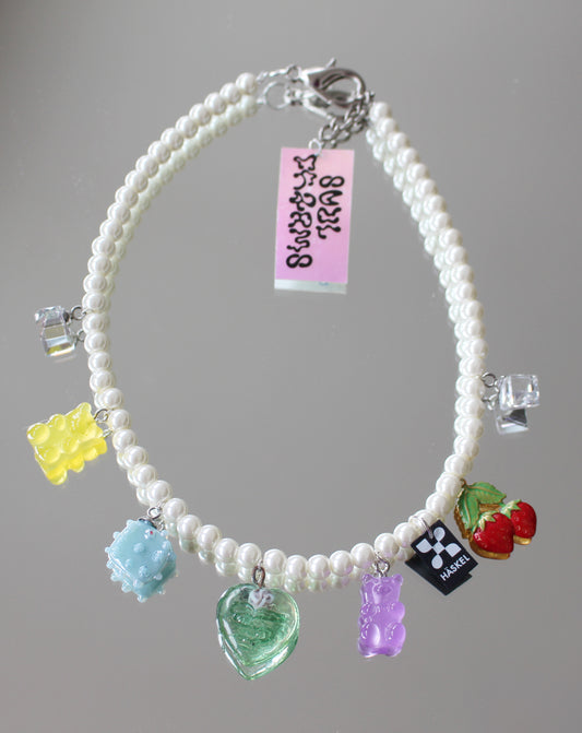 A ASTER SMILE 33 NECKLACE