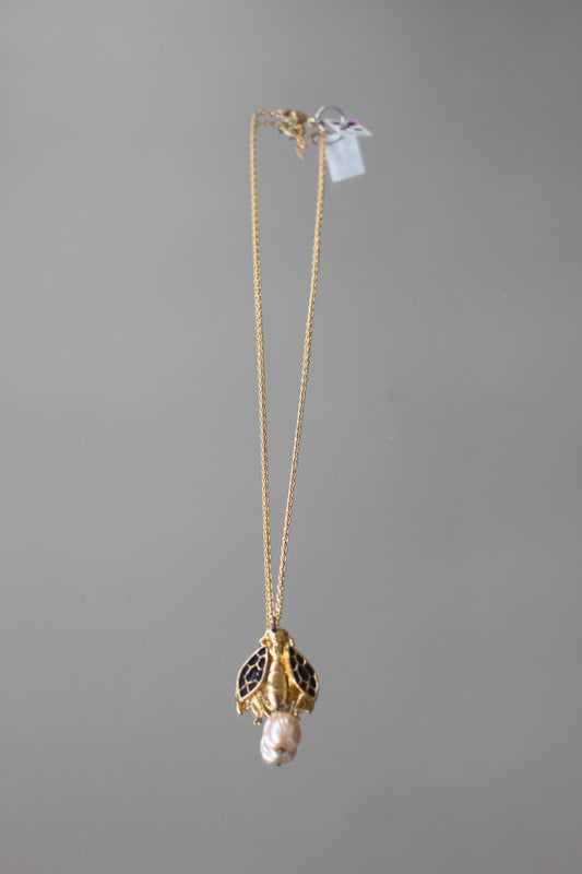 A AB BEE NECKLACE
