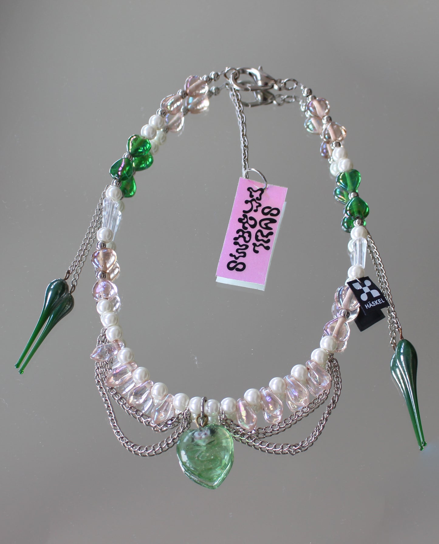 A EISTROPF NECKLACE