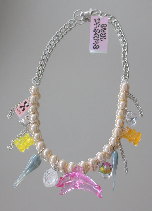 NIPON DOLPHIN NECKLACE