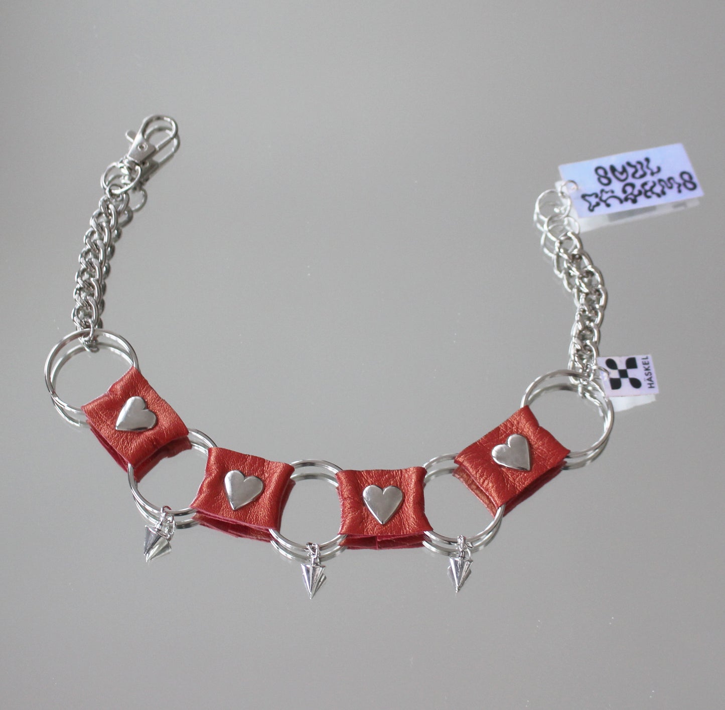 A AB ACHOKER RED HEART LUX SPIKES CHOKER