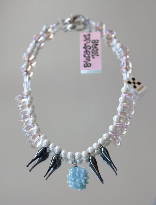 A ASTER SMILE 100 NECKLACE