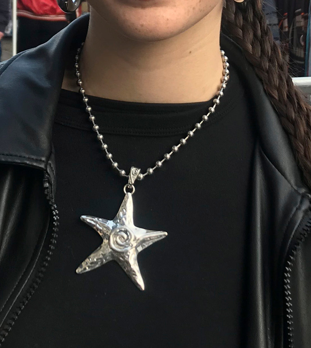 A MERMAID STAR NECKLACE