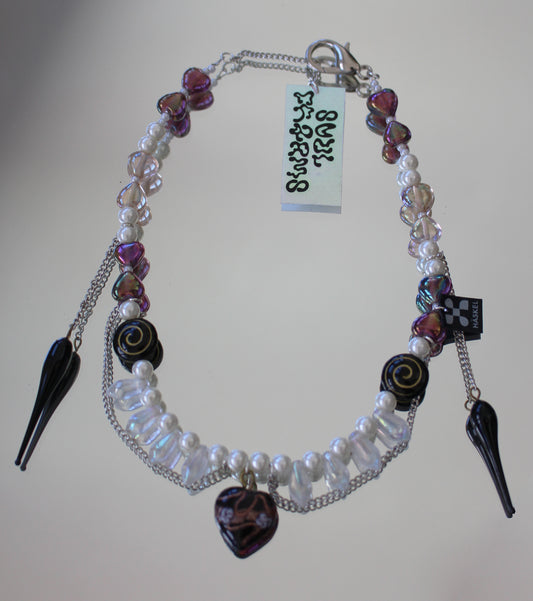 A BLACK HEART NECKLACE