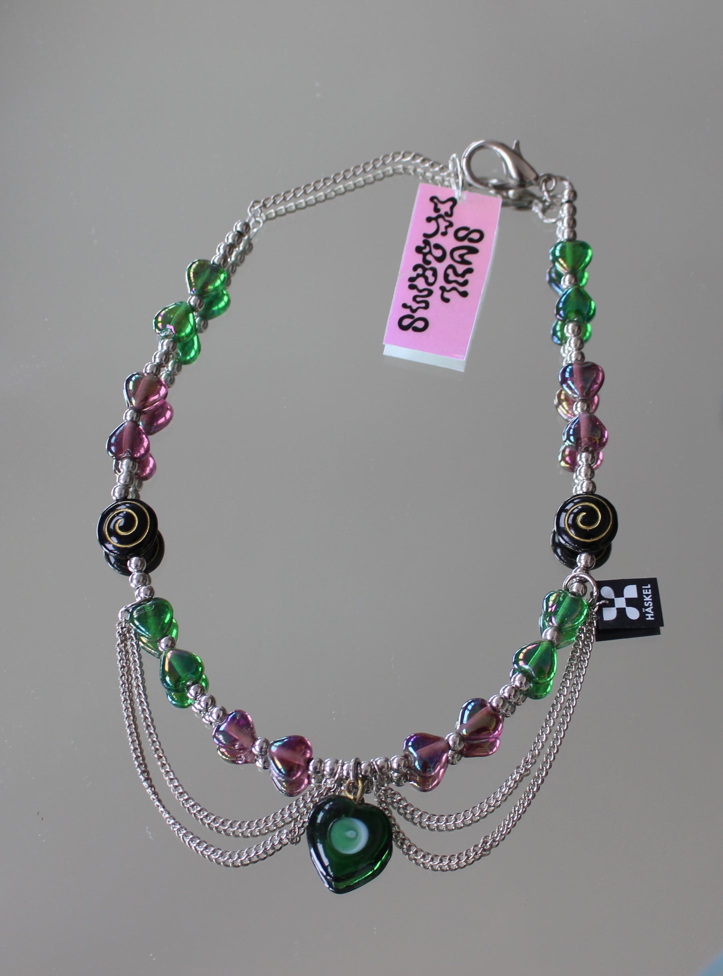 A BRIGHT GREEN NECKLACE
