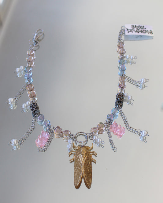 A AB ACICADA NECKLACE