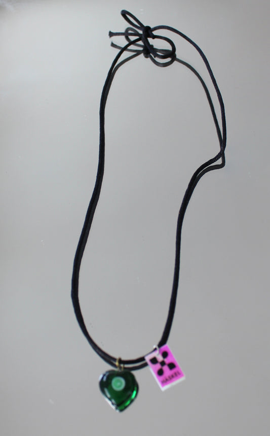 A ALACE HEART NECKLACE