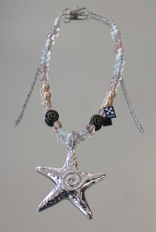 BE STAR TWIST NECKLACE