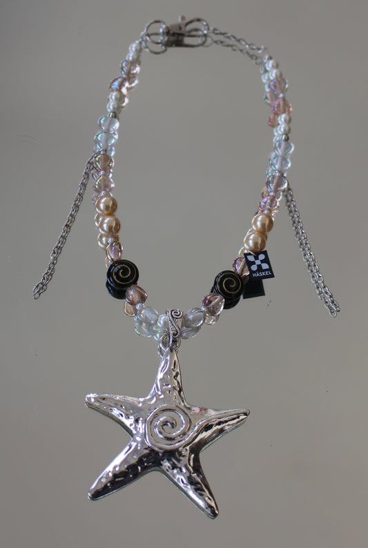 STAR IS BACK NECKLACE